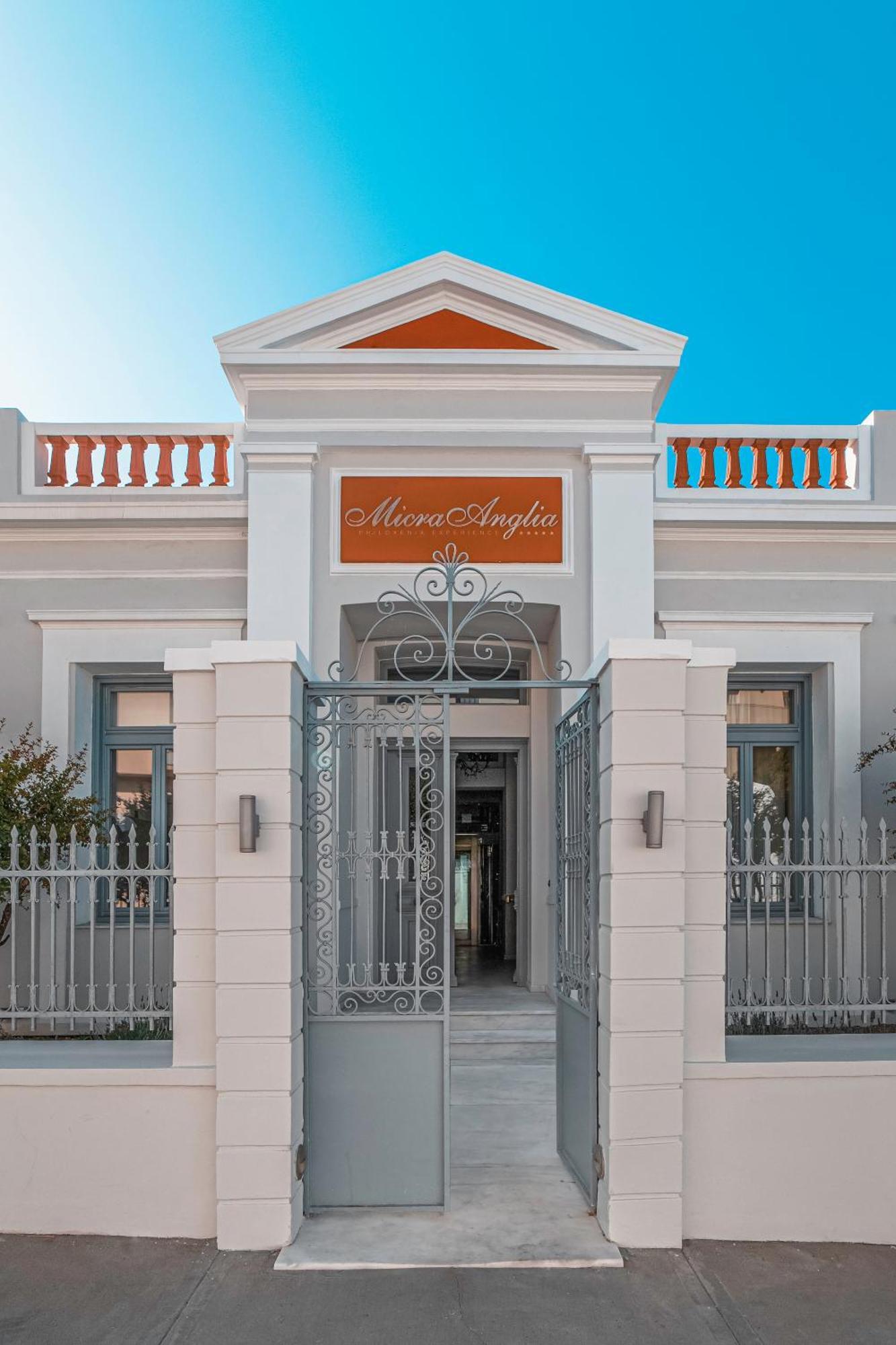 Micra Anglia Boutique Hotel & Spa Ándros Exterior foto